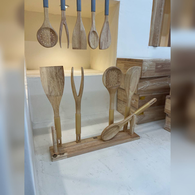 سرویس کفگیر و ملاقه چوبی 7 پارچه گلدن استار مدل مگنتی