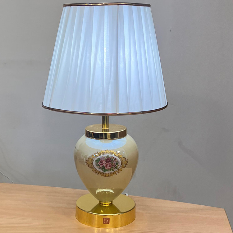 آباژور رومیزی نورهام مدل NHM-SARIROSE-28
