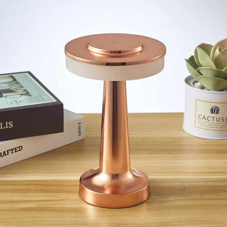 آباژور رومیزی مدل LEDdesk