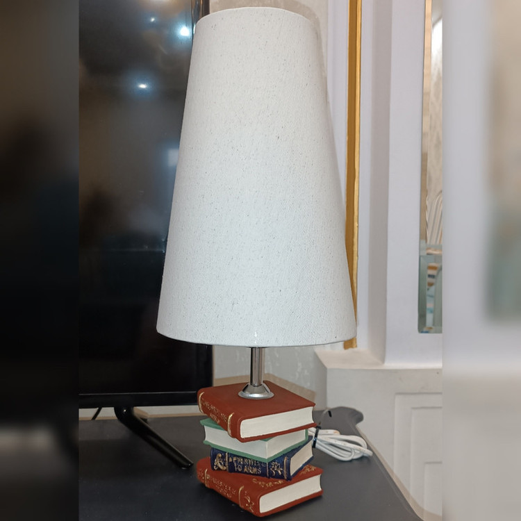 آباژور رومیزی مدل کتاب