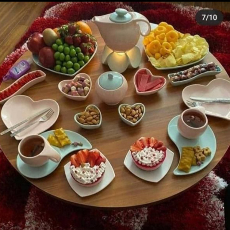 میز ناهارخوری چهار نفره مدل ژاپنی ۸ پایه