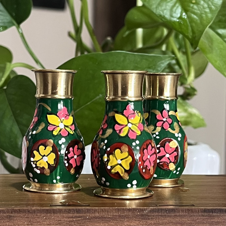 نمکدان برنجی مدل میناکاری کد 002