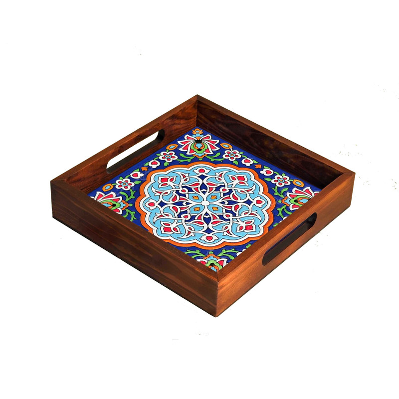 سینی چوبی دسته دار مدل B6.2.20 سایز 22 × 22 × 5 سانتی‌متر