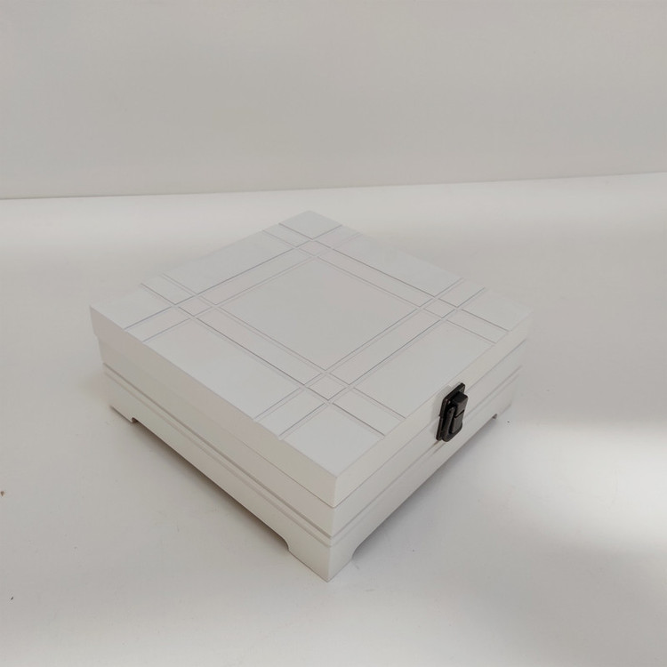 جعبه تیبگ مدل یاس کد 27002