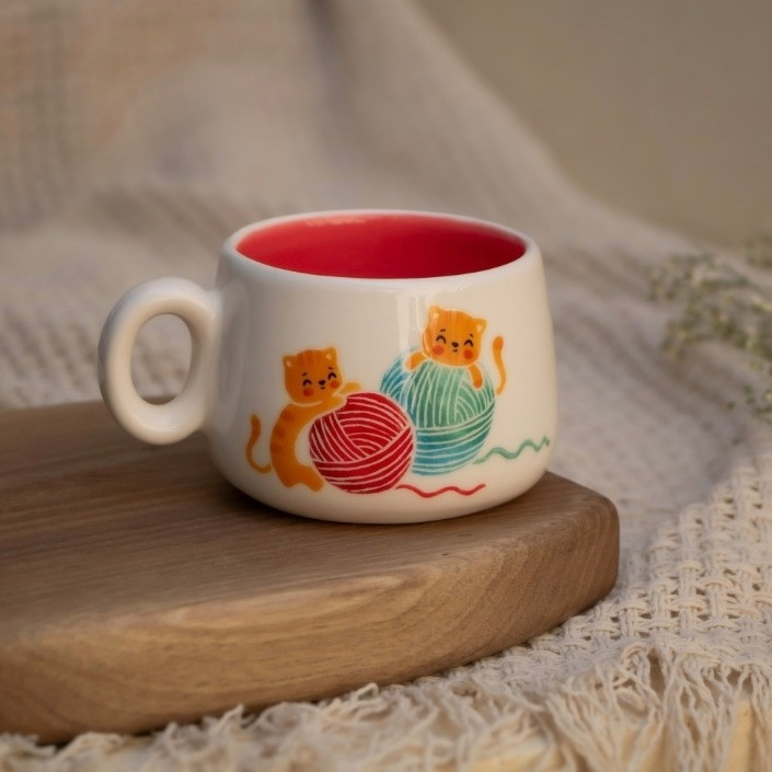 ماگ مدل گربه و کاموا