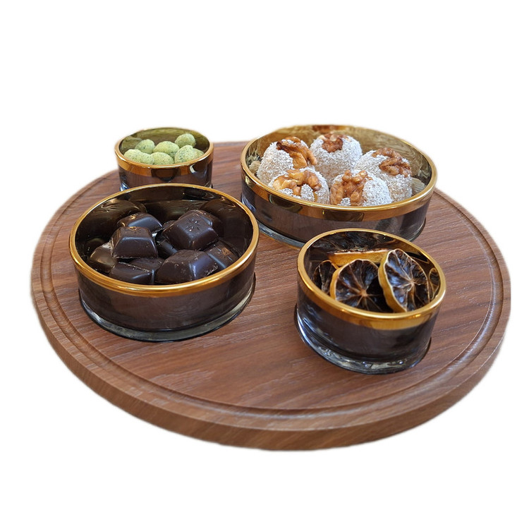 اردورخوری چهار عددی مدل W1420 با سینی چوبی قطر 28.5 سانتیمتر، کاسههای کریستالی در اندازههای متنوع، طراحی دایرهای، ساخت ایران و شستوشو دستی
