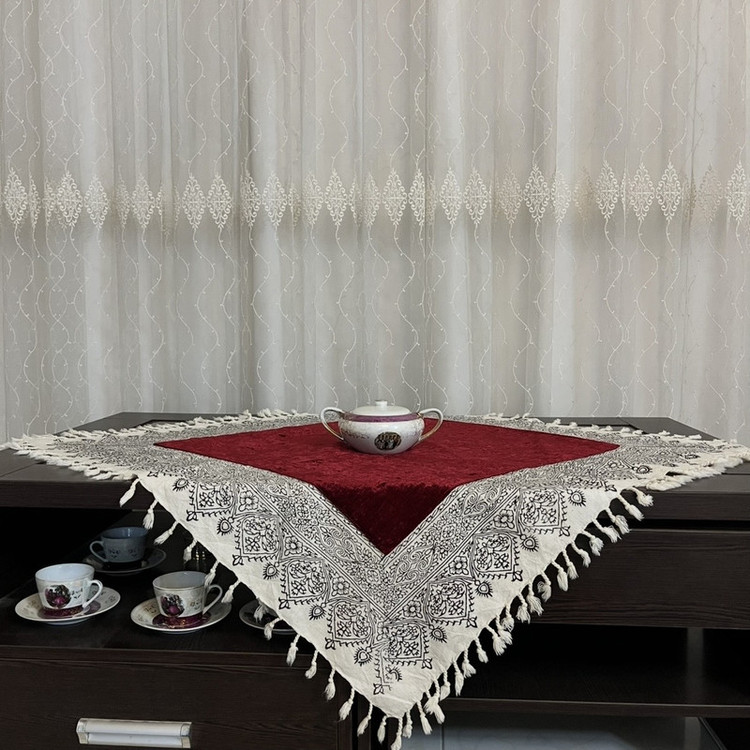 رومیزی مدل مخمل و قلمکار سایز 80x80 سانتیمتر