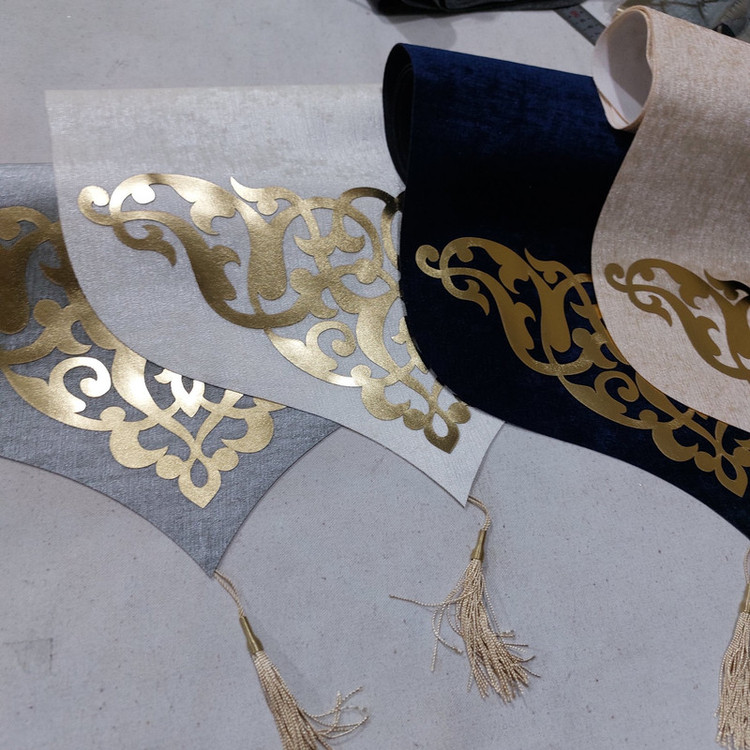 رومیزی مدل ترکیبی طرح داماس کد 4527cm