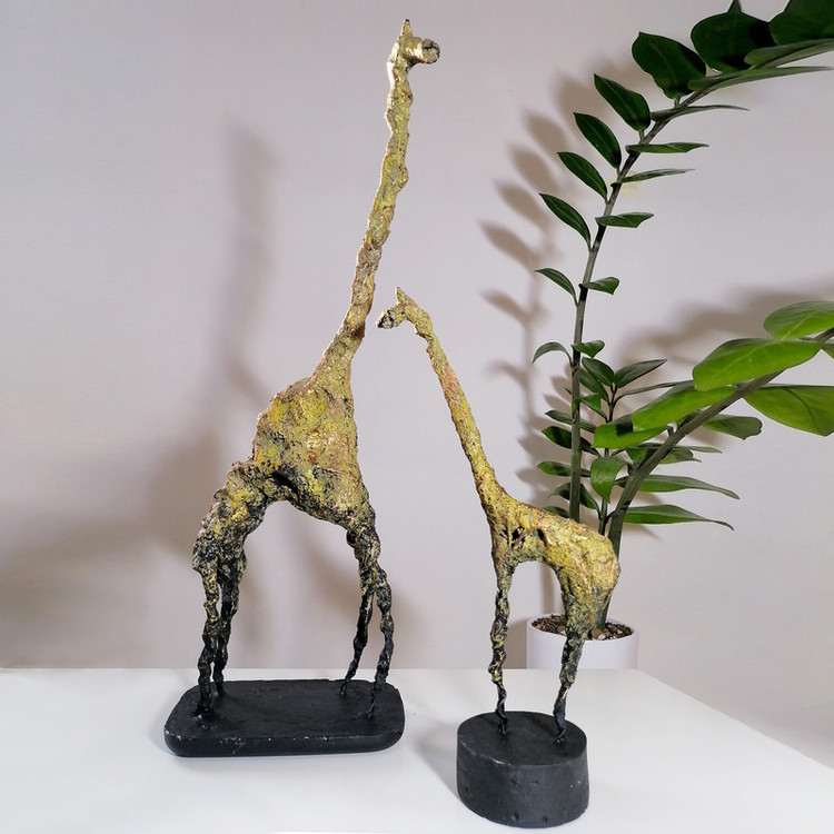 مجسمه مدل زرافه مومیایی مجموعه دو عددی