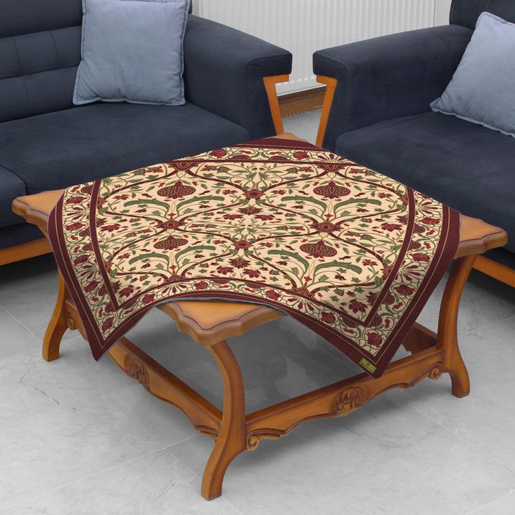رومیزی ریحانلوکس مدل شکوفه انار کد RH130 سایز 97x97 سانتیمتر