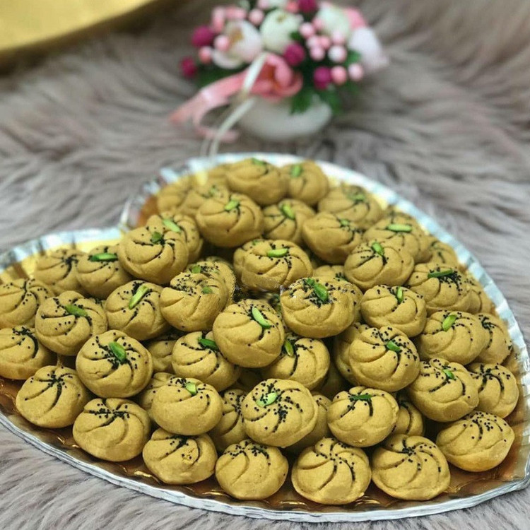 کاتر شیرینی پزی به گز مدل نان نخوچی