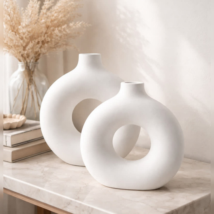 گلدان دکوری مدل donut بسته 2 عددی رومیزی سفالی بیضی مناسب گلهای آپارتمانی، ابعاد 21×21×21 سانتیمتر، وزن 200 گرم، مناسب گل خشک و تزئینی