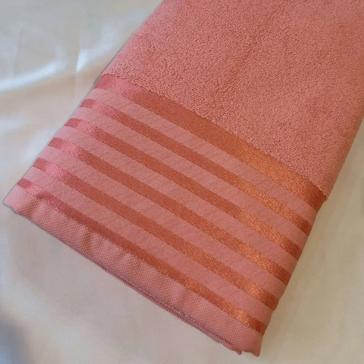 حوله حمام فاضل مدل P05 سایز 100x160 سانتی متر