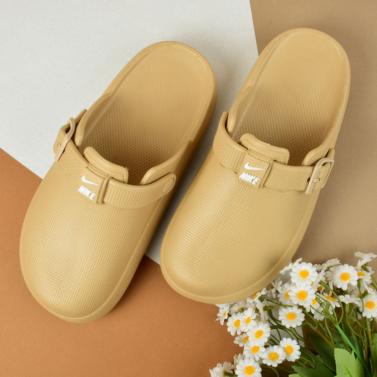 دمپایی حمام مدل جلو بسته UGG CR.1993