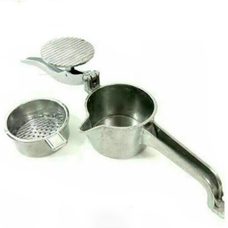 آبمیوه گیری دستی مدل بینا